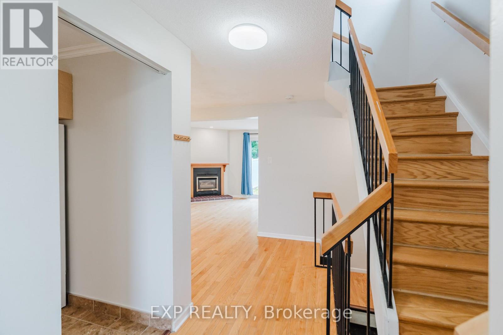1127 Avignon Court, Ottawa, Ontario  K1C 2M2 - Photo 7 - X13535020
