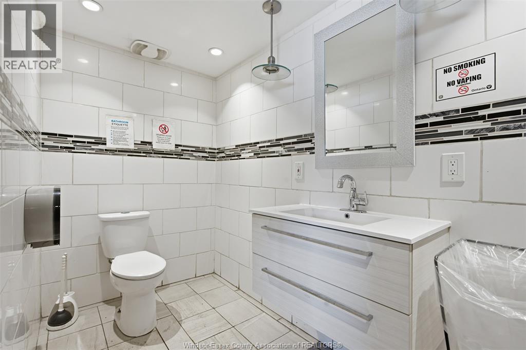 857 Howard Avenue, Windsor, Ontario N9A 1S1 - Photo 40 - 26015531