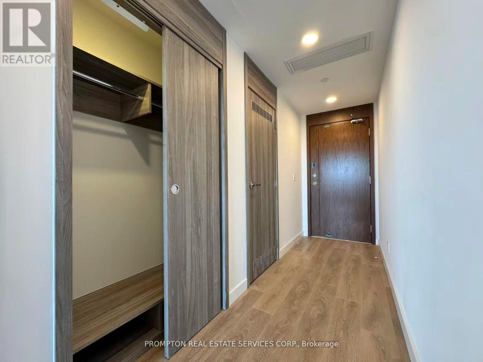 2201 - 68 ESTHER SHINER BOULEVARD