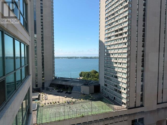 1707 - 10 Queens Quay W, Toronto, Ontario  M5J 2R9 - Photo 11 - C13535052