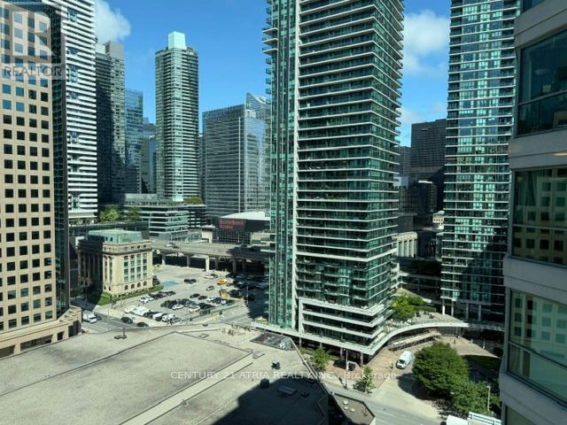 1707 - 10 Queens Quay W, Toronto, Ontario  M5J 2R9 - Photo 12 - C13535052