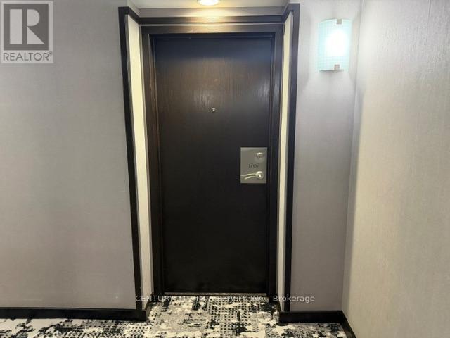 1707 - 10 Queens Quay W, Toronto, Ontario  M5J 2R9 - Photo 2 - C13535052