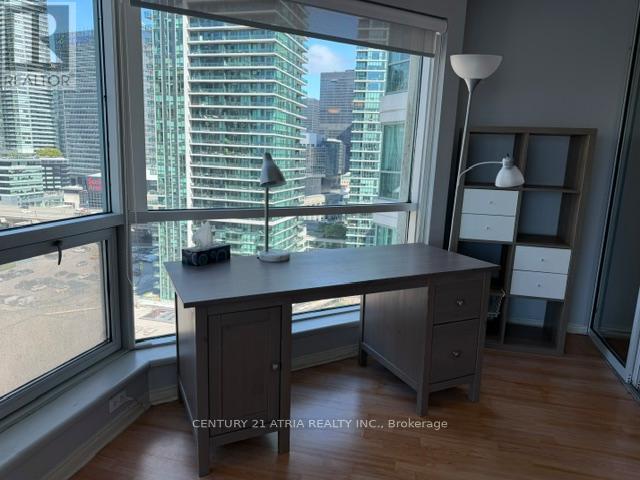 1707 - 10 Queens Quay W, Toronto, Ontario  M5J 2R9 - Photo 5 - C13535052