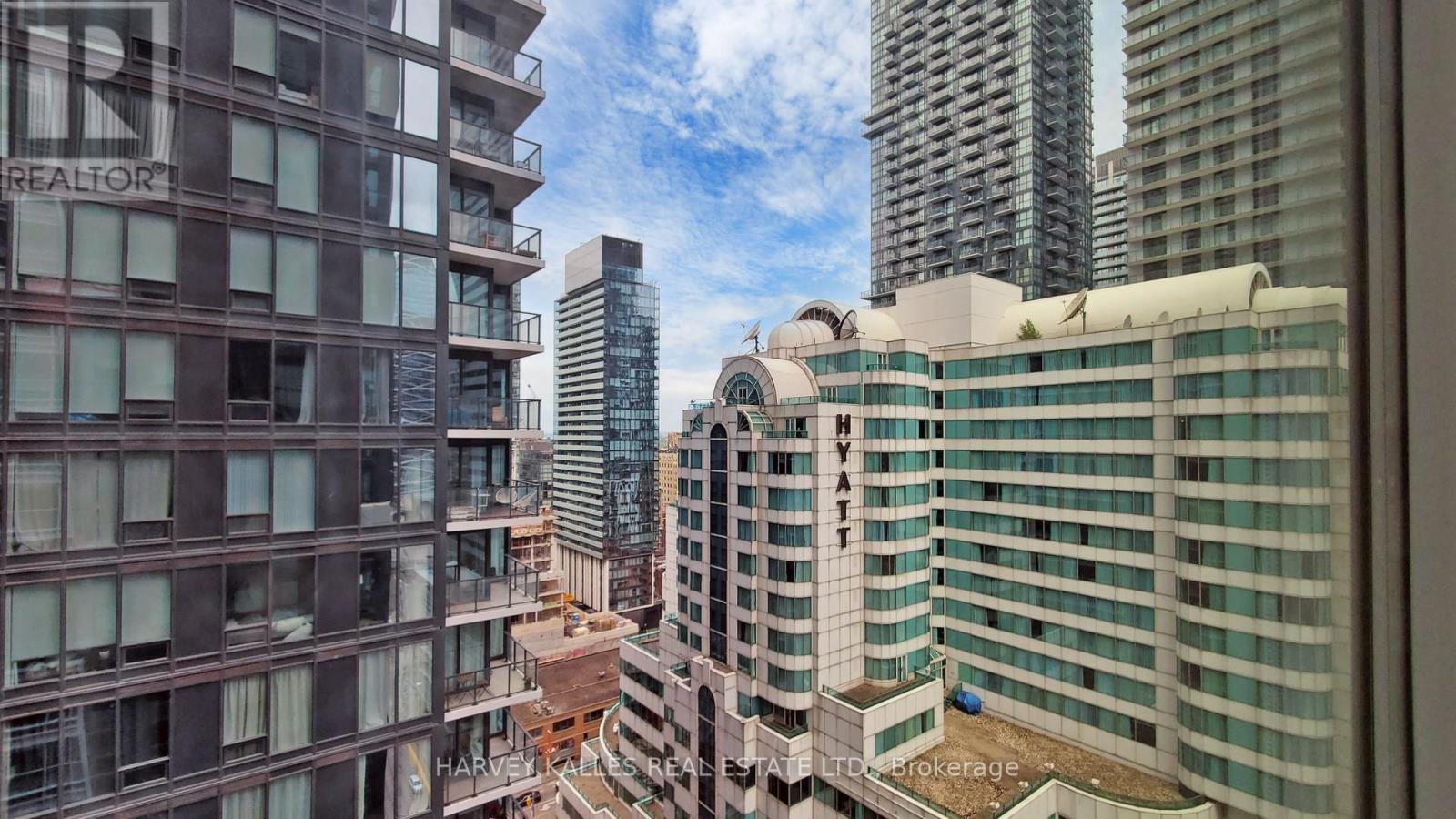 1905 - 327 King Street W, Toronto, Ontario  M5V 0W7 - Photo 18 - C13535062