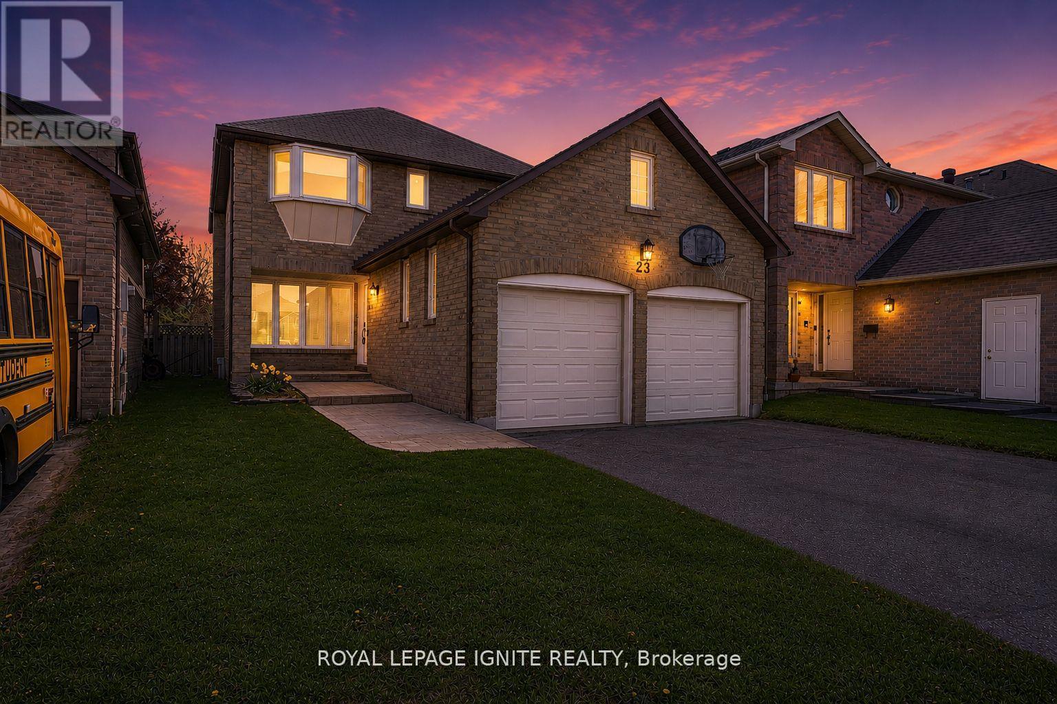 <div class="slider-price">$999,900</div><p>23 Shallice Court, Toronto, Ontario</p>