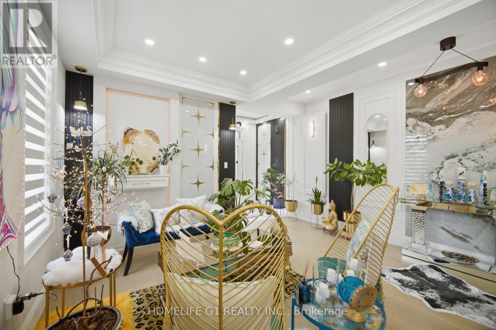 16 Coldwell Bay Circle, Vaughan, Ontario  L4H 5E9 - Photo 3 - N13534904