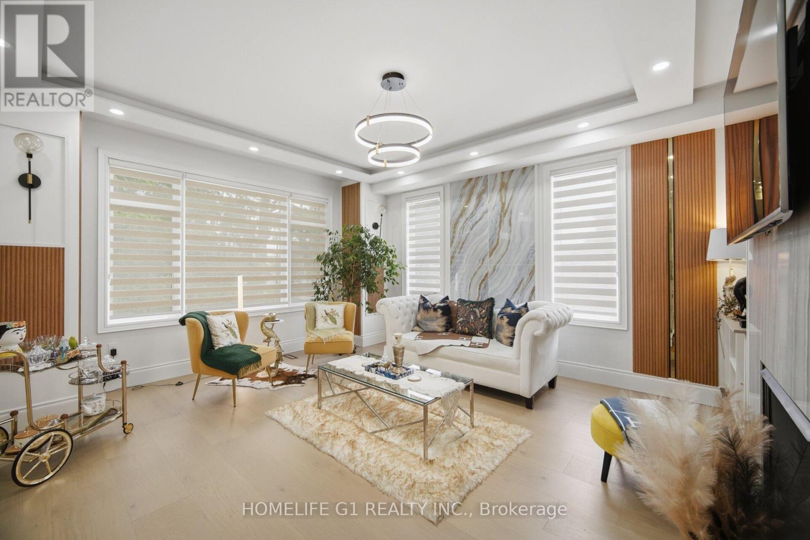 16 Coldwell Bay Circle, Vaughan, Ontario  L4H 5E9 - Photo 4 - N13534904