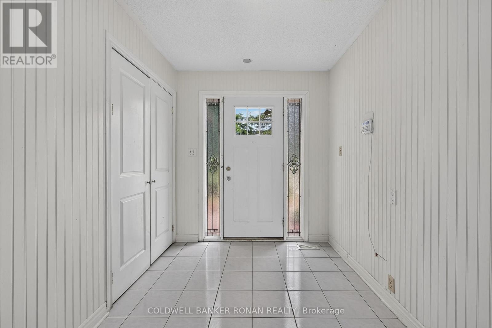 14 Tioga Boulevard, Adjala-Tosorontio, Ontario  L0M 1J0 - Photo 3 - N13534980