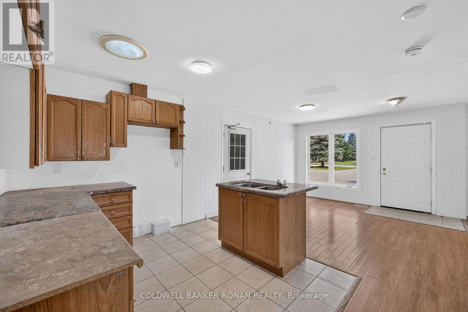 14 Tioga Boulevard, Adjala-Tosorontio, Ontario  L0M 1J0 - Photo 36 - N13534980