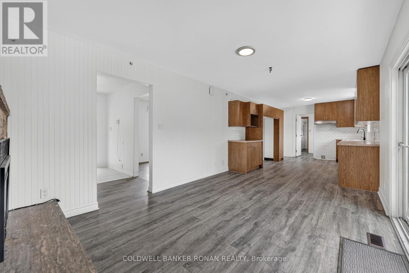 14 Tioga Boulevard, Adjala-Tosorontio, Ontario  L0M 1J0 - Photo 9 - N13534980