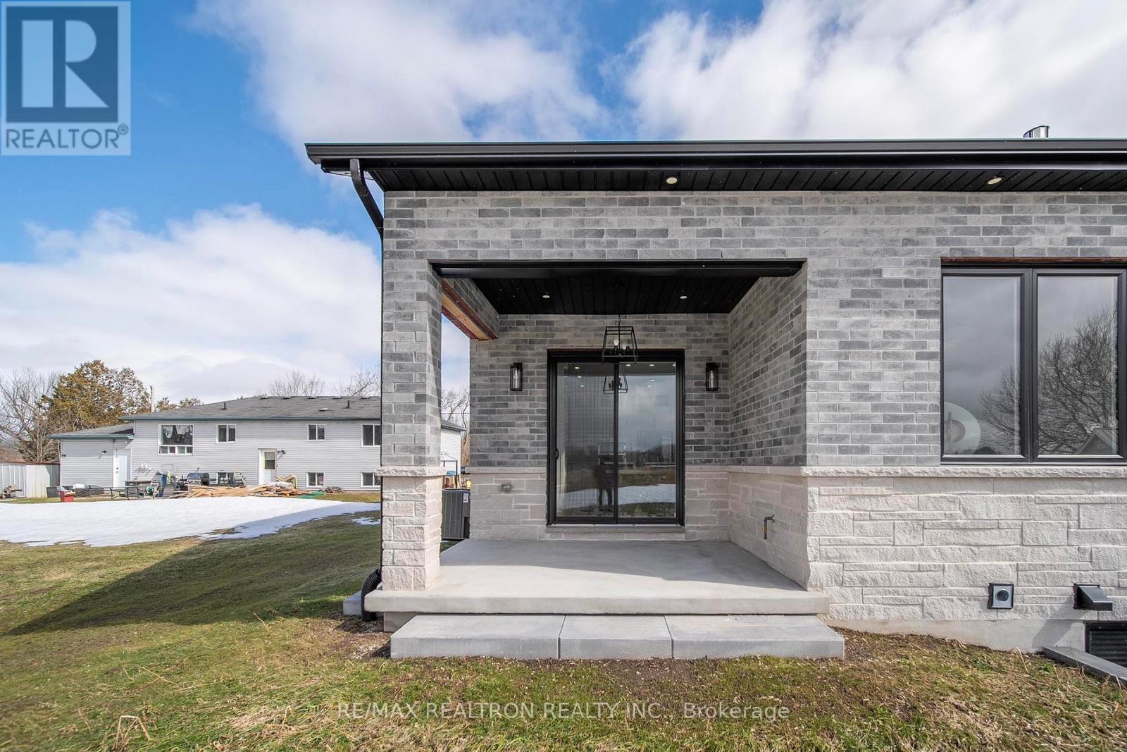 8698 6 Line, Essa, Ontario  L0M 1T0 - Photo 29 - N13535044