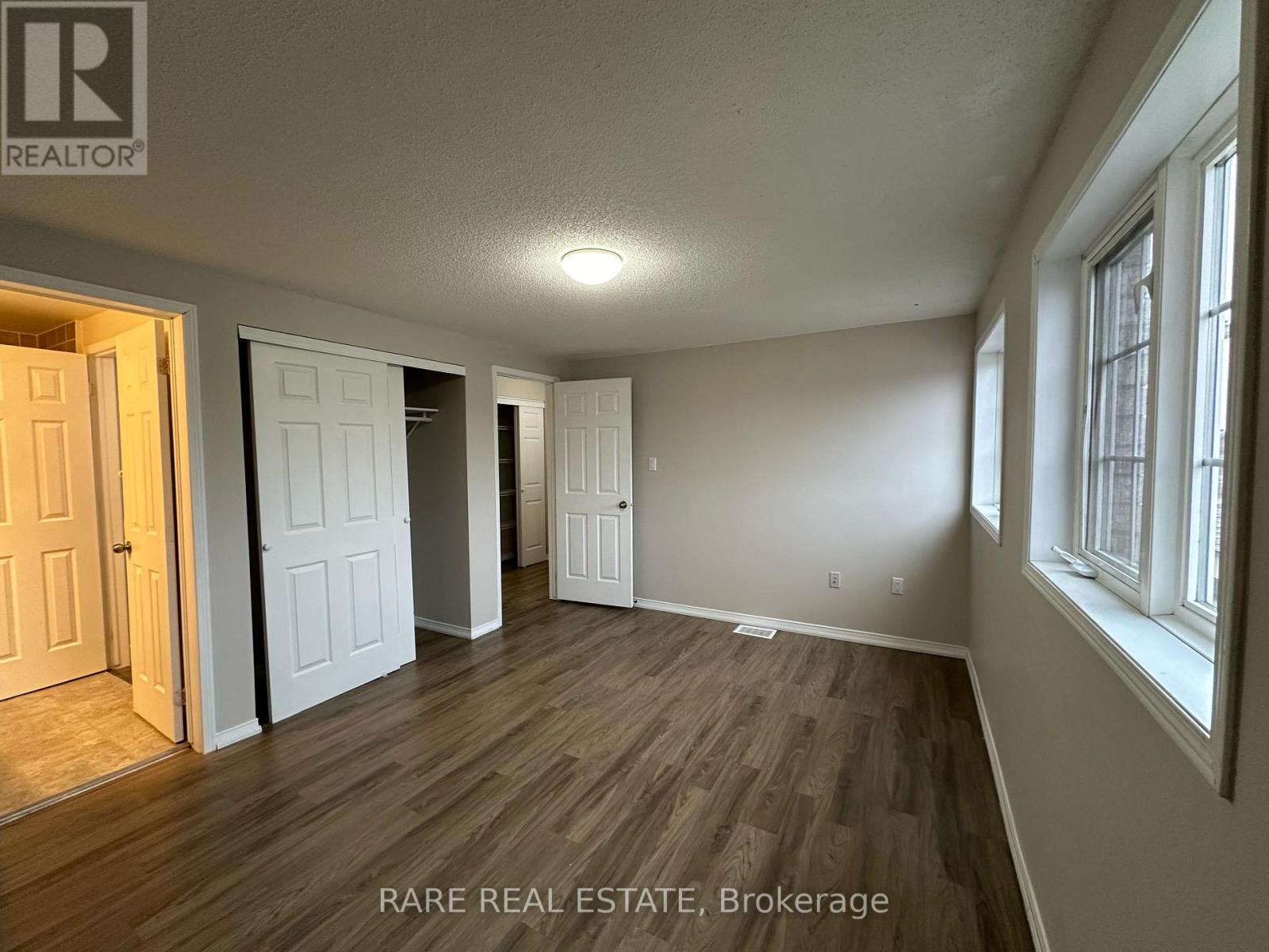 253 Dunsmore Lane N, Barrie, Ontario  L4M 7A4 - Photo 11 - S13534934