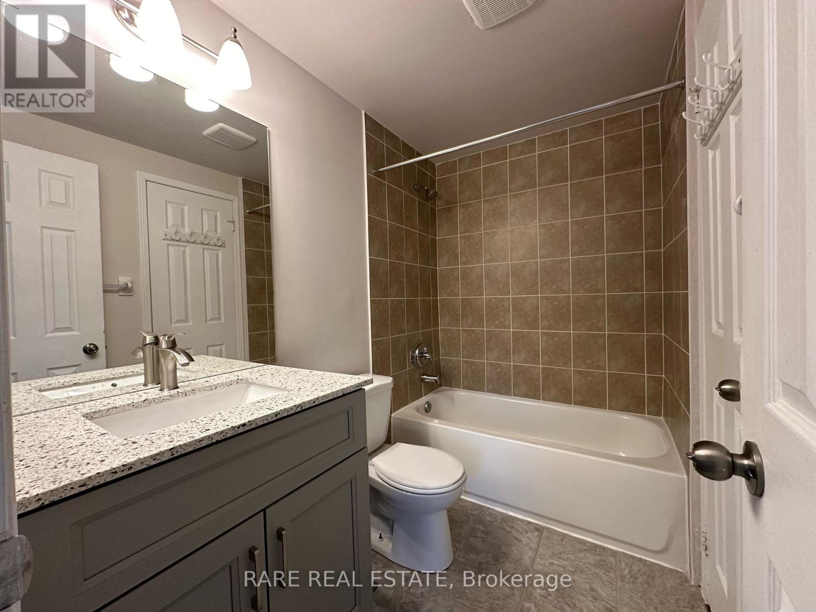 253 Dunsmore Lane N, Barrie, Ontario  L4M 7A4 - Photo 14 - S13534934