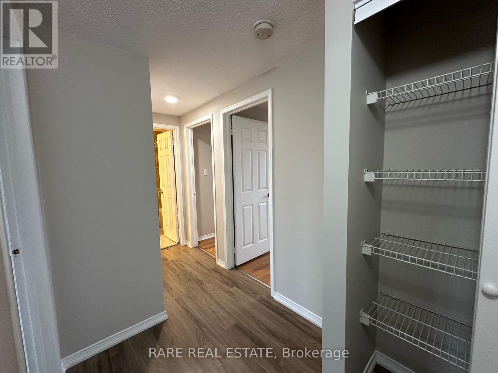 253 Dunsmore Lane N, Barrie, Ontario  L4M 7A4 - Photo 9 - S13534934