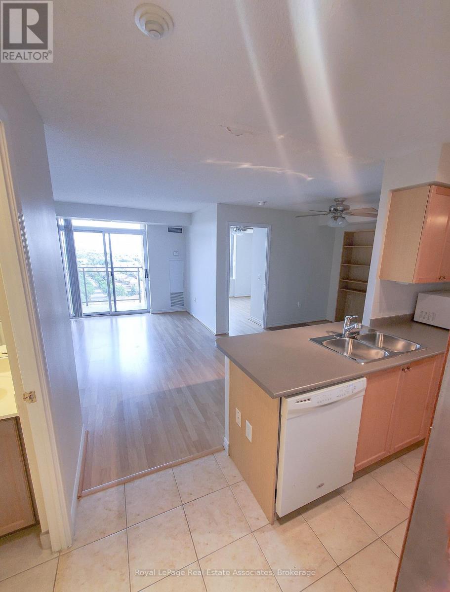 1202 - 55 STRATHAVEN DRIVE, Mississauga, Ontario