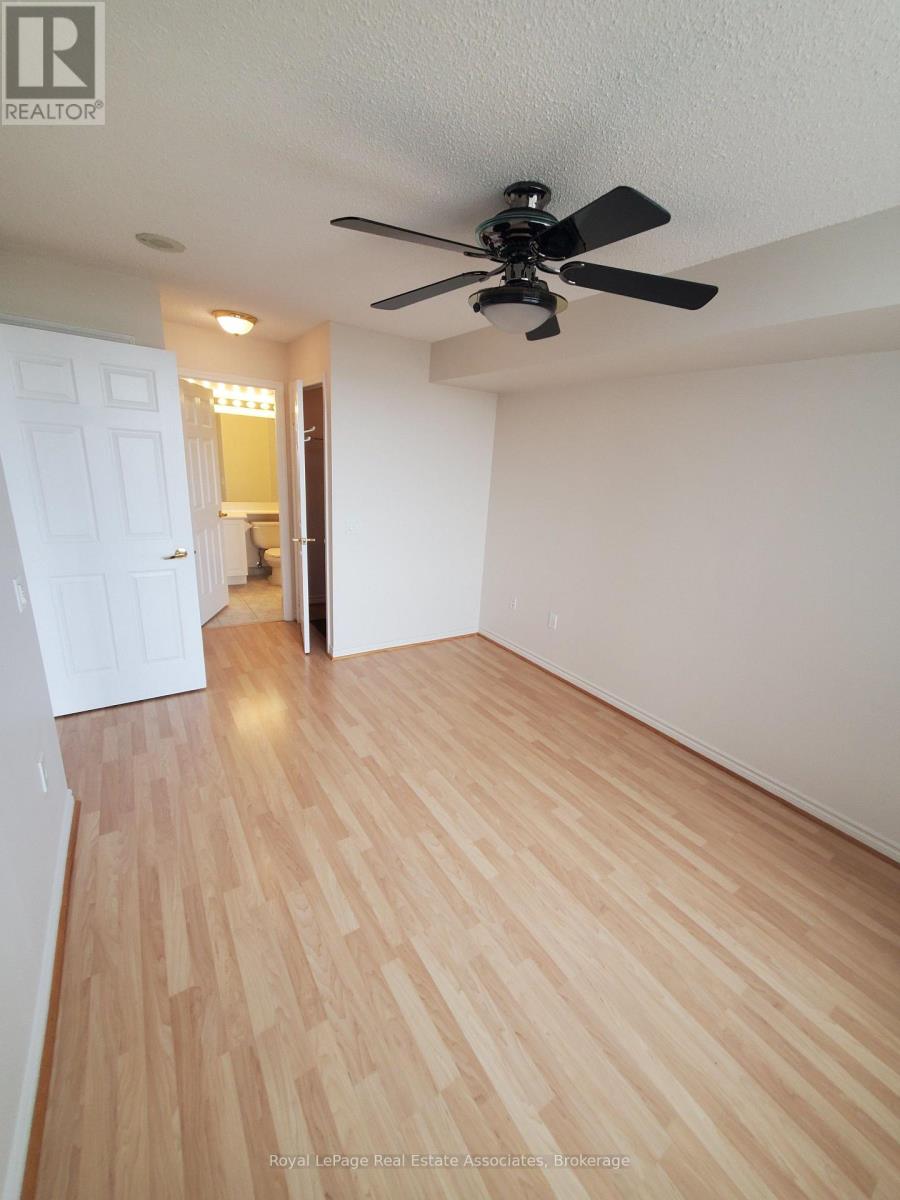 1202 - 55 Strathaven Drive, Mississauga, Ontario  L5R 4G9 - Photo 6 - W13534928