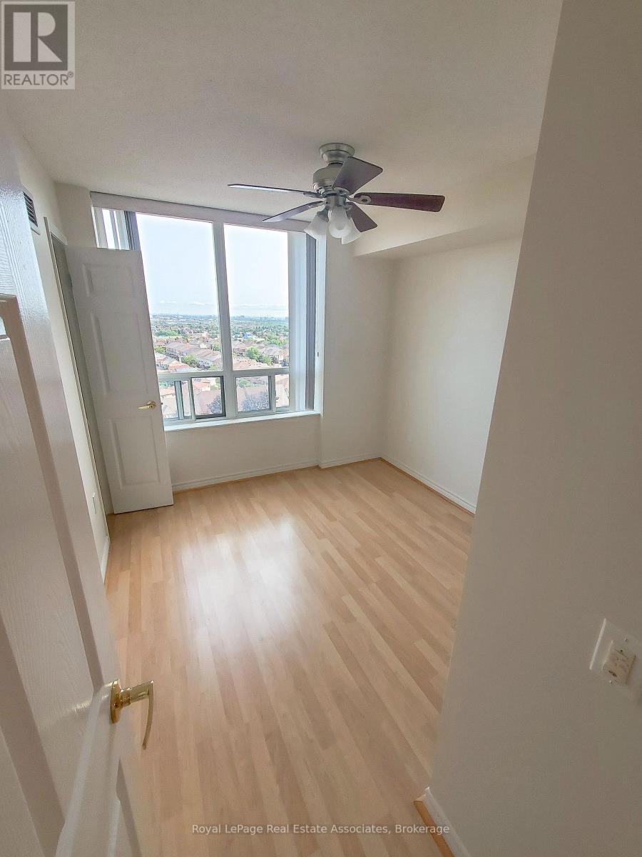 1202 - 55 Strathaven Drive, Mississauga, Ontario  L5R 4G9 - Photo 7 - W13534928