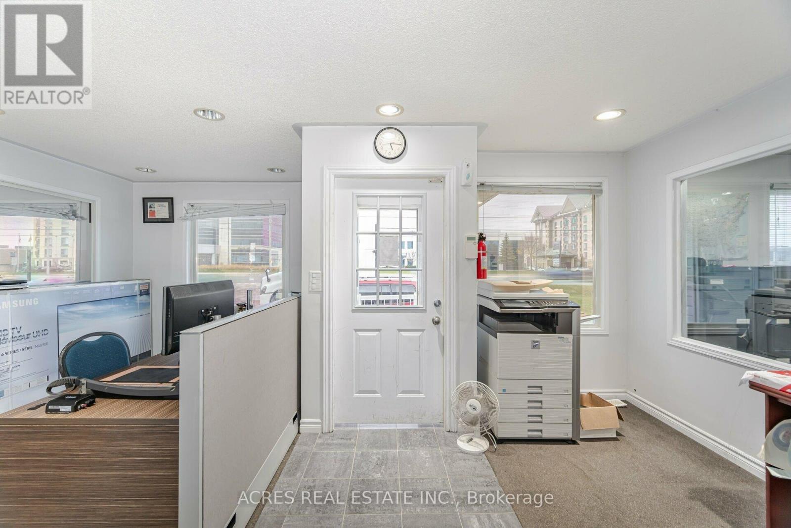 140-160 Derry Road E, Mississauga, Ontario  L5T 2Y5 - Photo 17 - W13534990