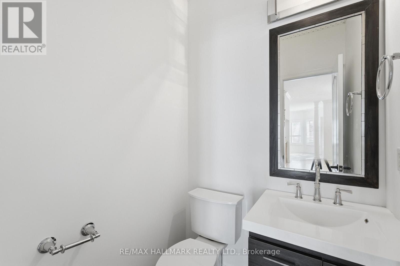 2013 Rosemount Crescent, Oakville, Ontario  L6M 3A5 - Photo 15 - W13535094