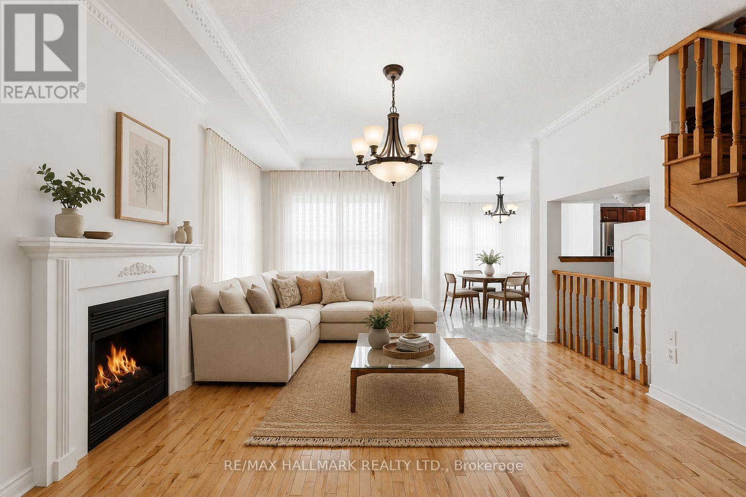 2013 Rosemount Crescent, Oakville, Ontario  L6M 3A5 - Photo 4 - W13535094