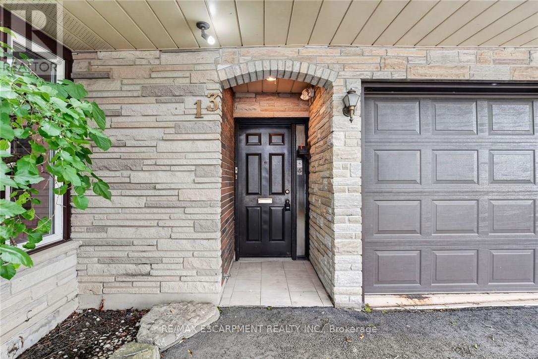 13 Wade Road, West Lincoln, Ontario  L0R 2A0 - Photo 5 - X13534920