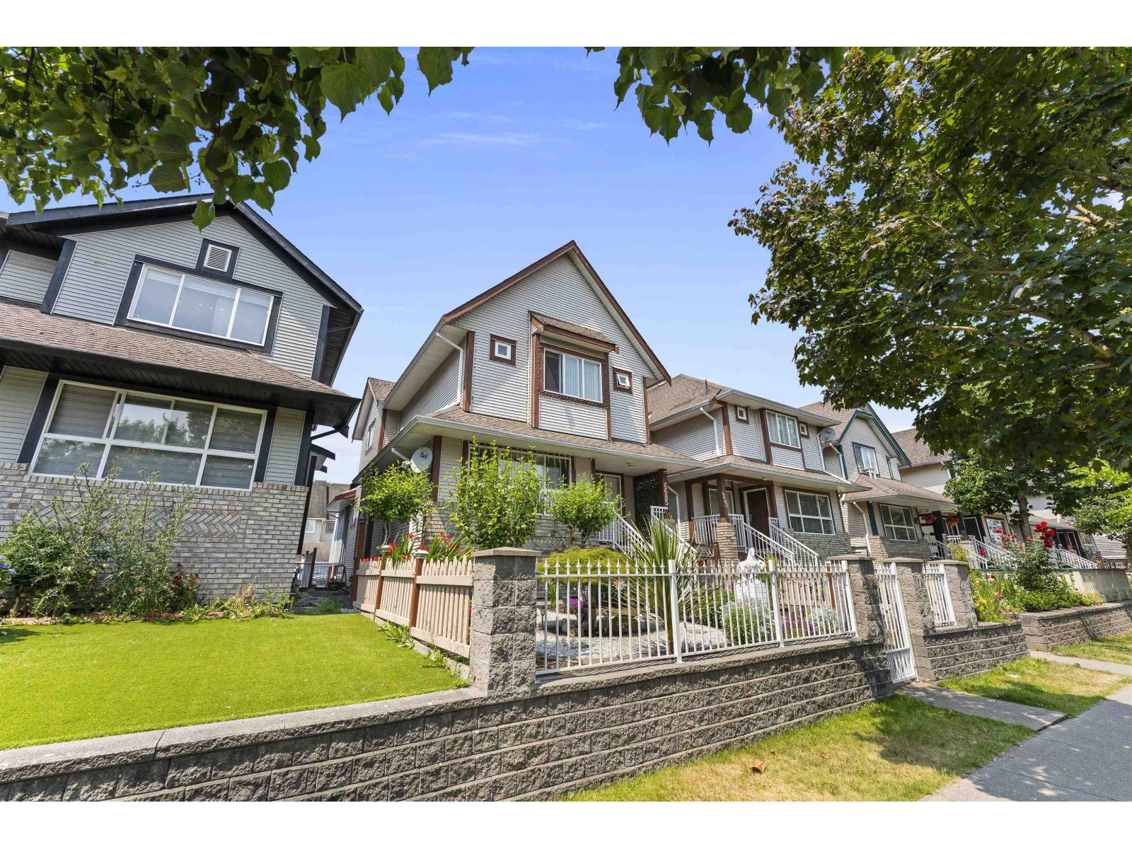6685 127th Street, Surrey, British Columbia  V3W 1G5 - Photo 3 - R3143271