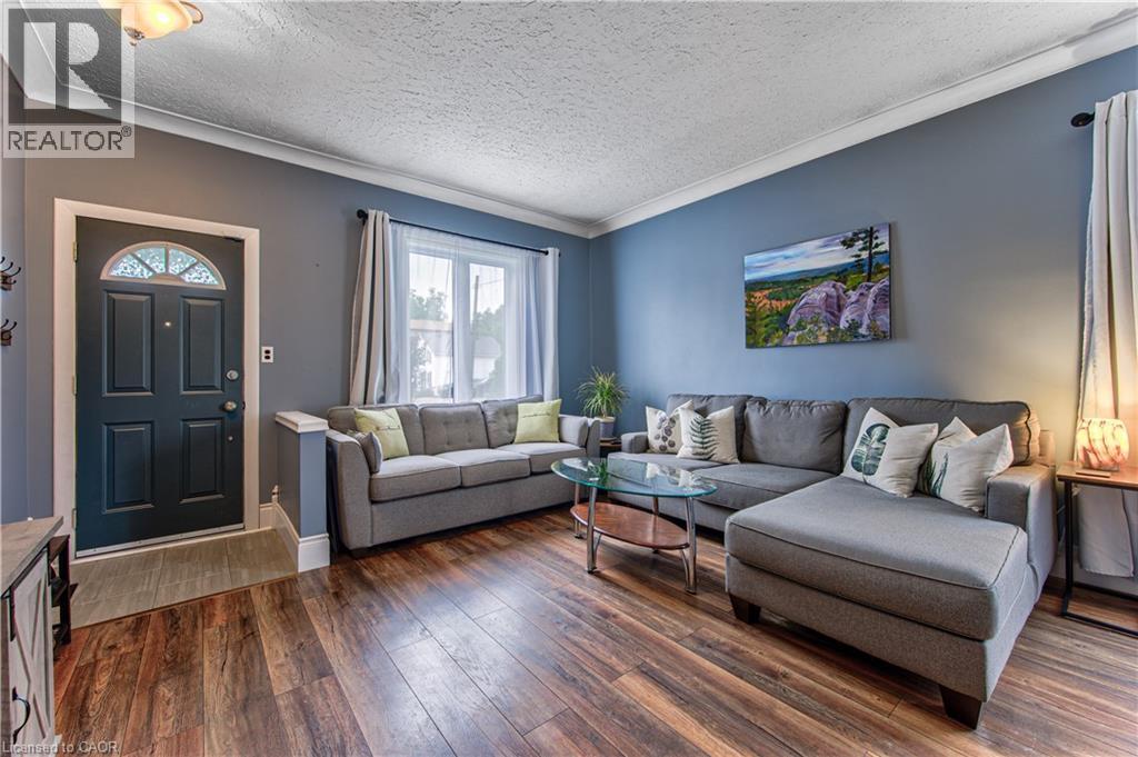 2 Brunswick Street, Brantford, Ontario  N3T 1E7 - Photo 8 - 40844669
