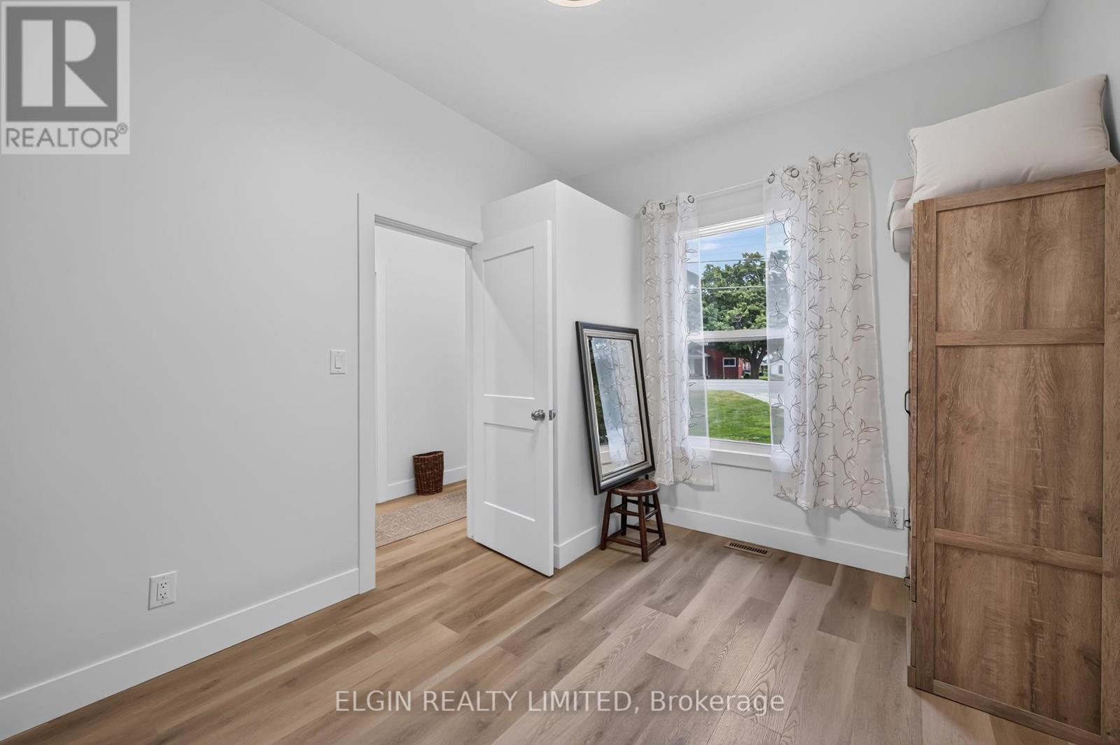 10622 Sunset Road, Southwold, Ontario  N5P 3T2 - Photo 17 - X13535174