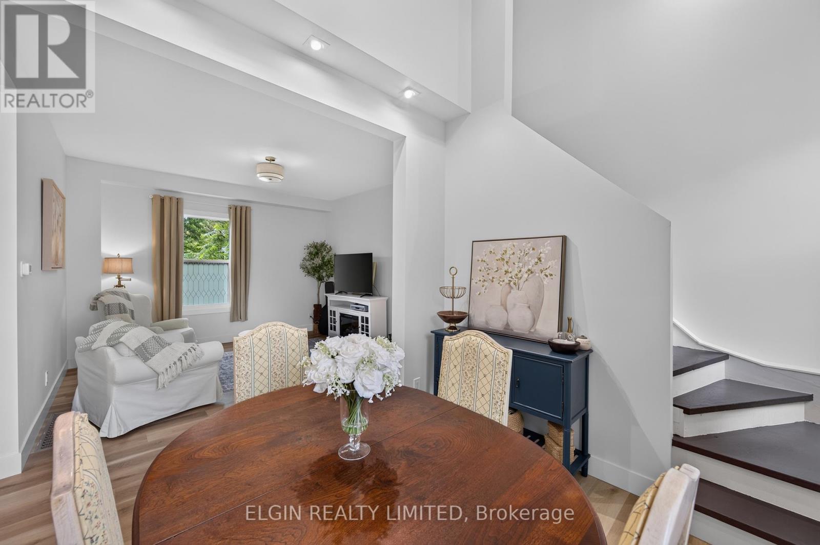10622 Sunset Road, Southwold, Ontario  N5P 3T2 - Photo 6 - X13535174