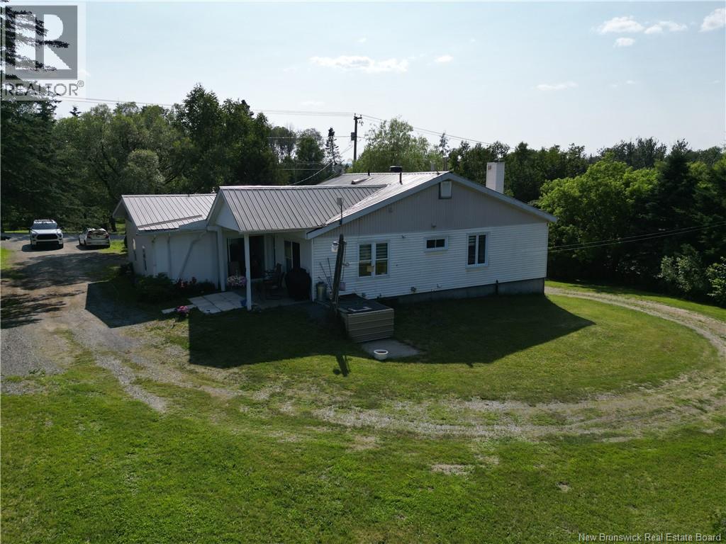 159 Ch De La Grande-Rivière, Saint-Léonard, New Brunswick  E7E 2K3 - Photo 6 - NB142229