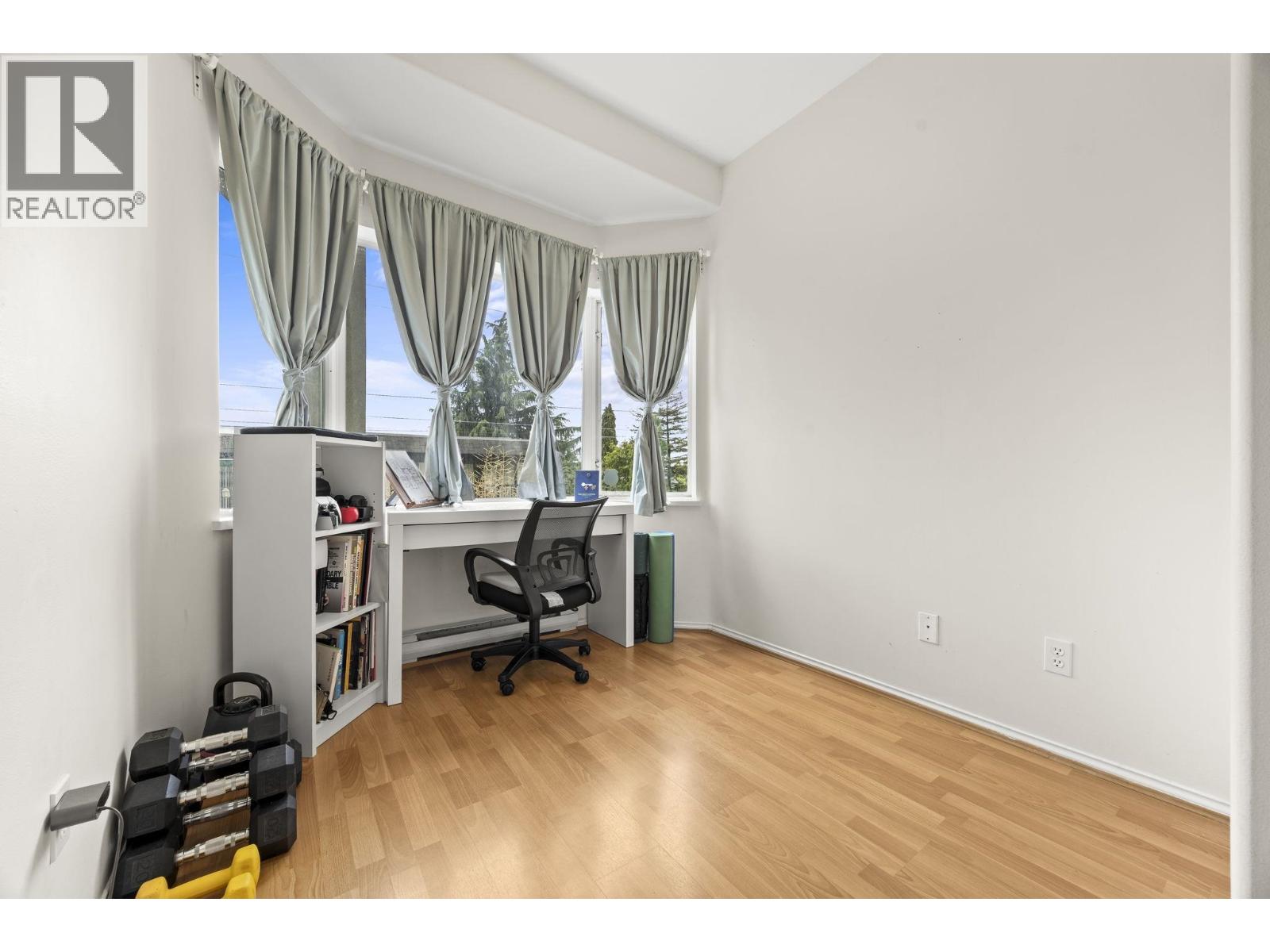 104 177 W 5th Street, North Vancouver, British Columbia V7M 1J6 - Photo 12 - R3143403