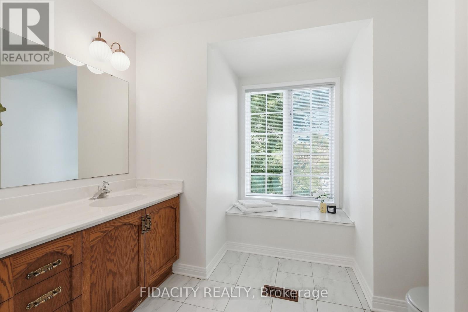 25 Pine Bluff Trail, Ottawa, Ontario  K2S 1E1 - Photo 37 - X13535122