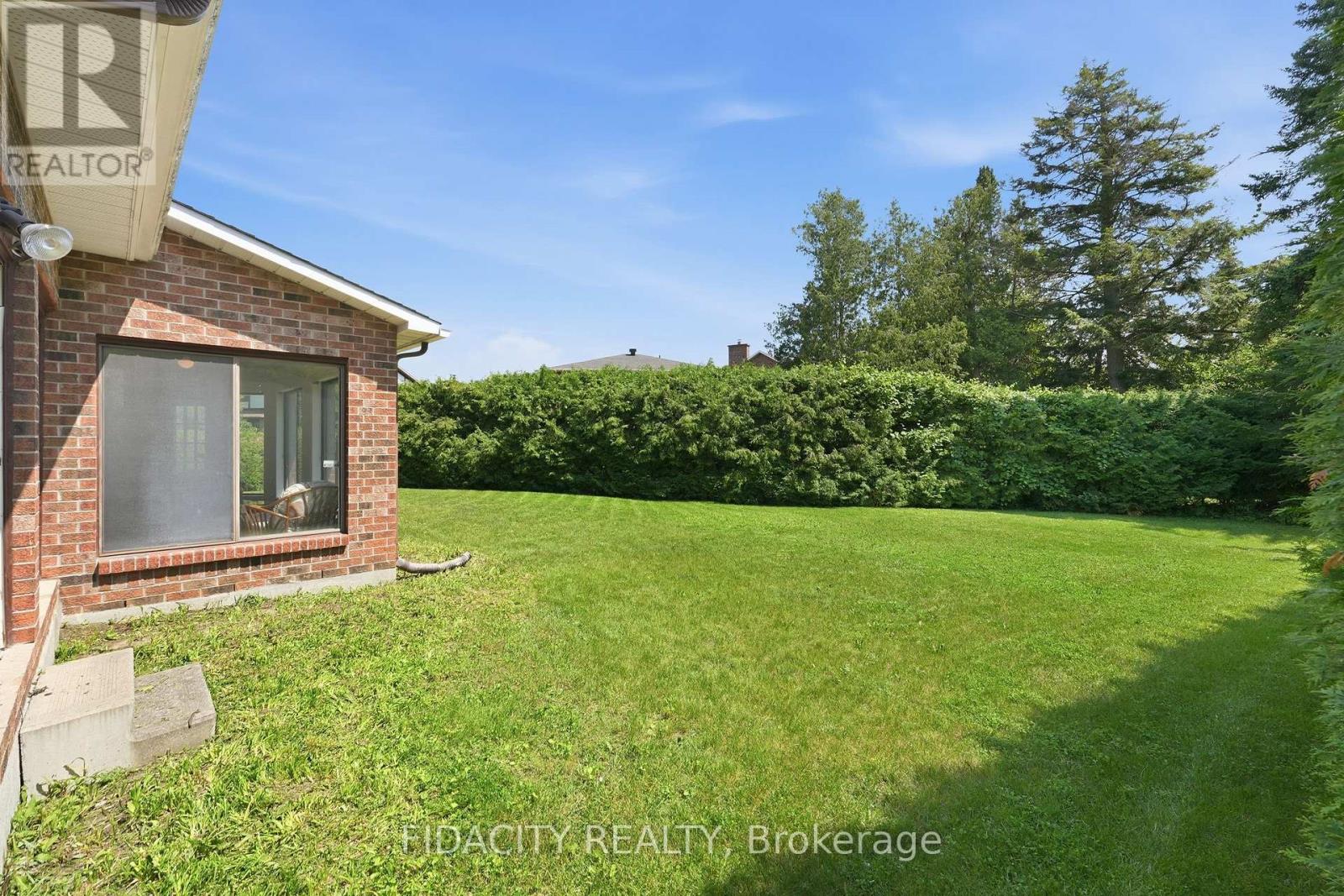 25 Pine Bluff Trail, Ottawa, Ontario  K2S 1E1 - Photo 40 - X13535122