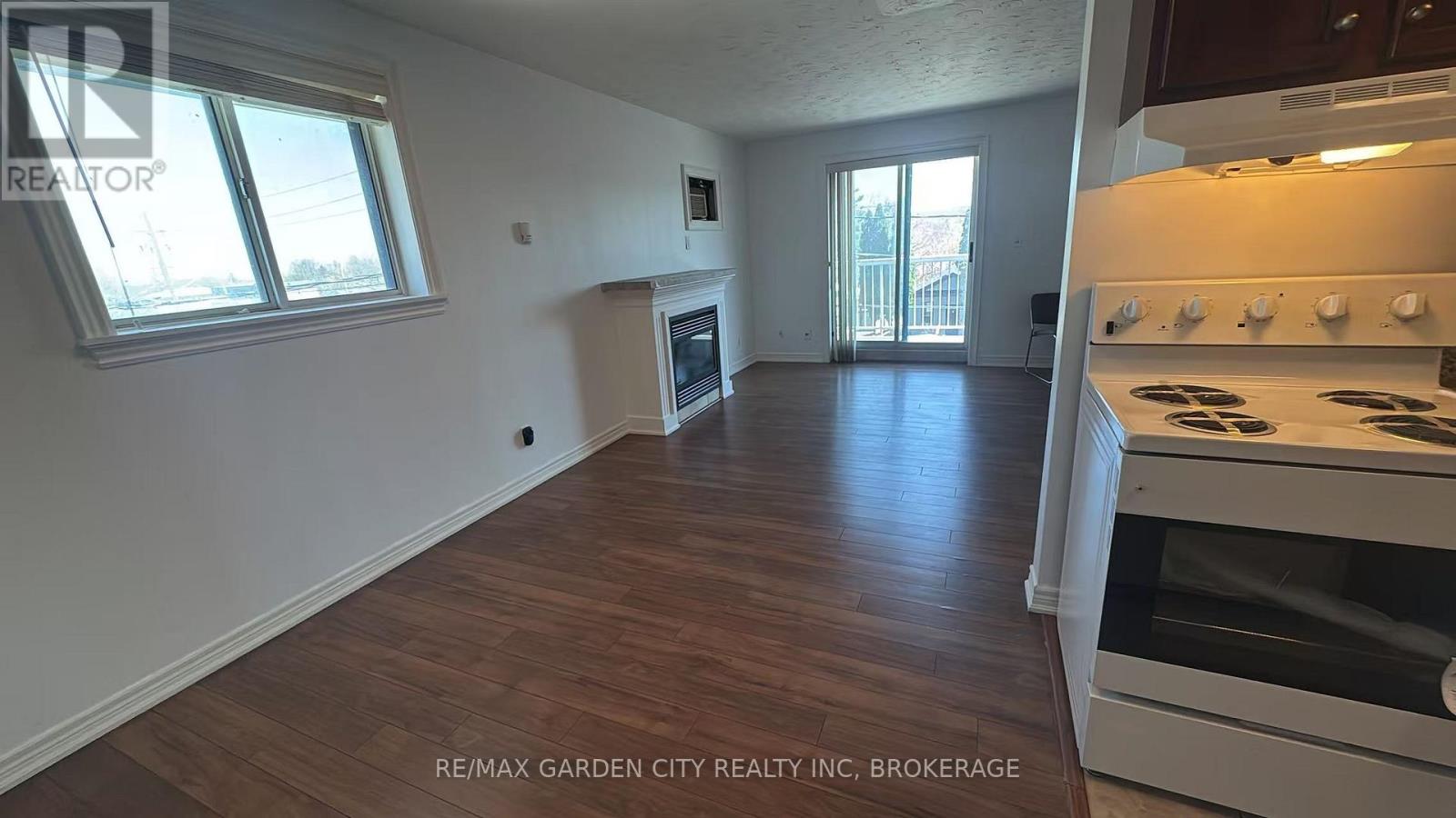 301 - 210 Pelham Road, St. Catharines, Ontario  L2S 1W9 - Photo 15 - X13535124