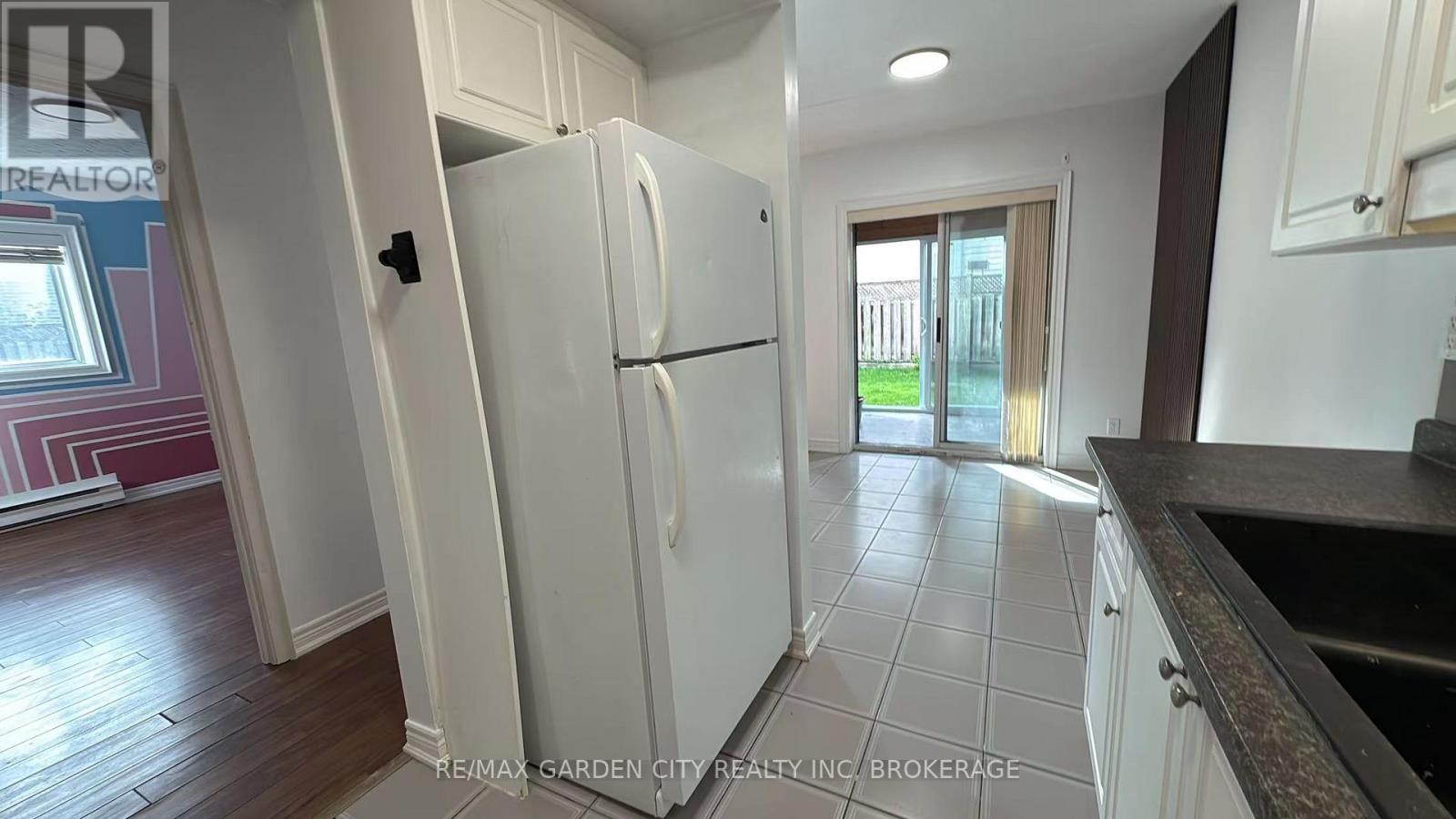 101 - 210 Pelham Road, St. Catharines, Ontario  L2S 1W9 - Photo 10 - X13535128
