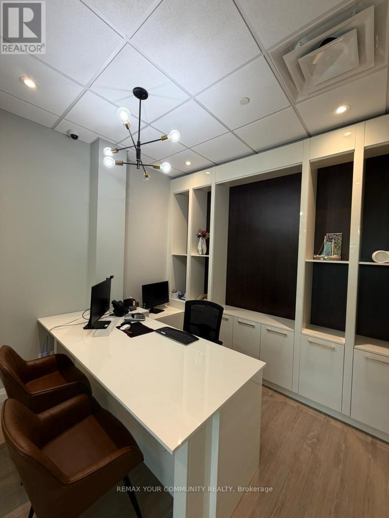 207 - 3465 Rebecca Street, Oakville, Ontario  L6L 0H3 - Photo 12 - W13533910