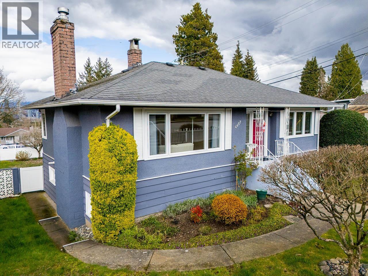 4457 Burke Street, Burnaby, British Columbia  V5H 1C1 - Photo 4 - R3143689