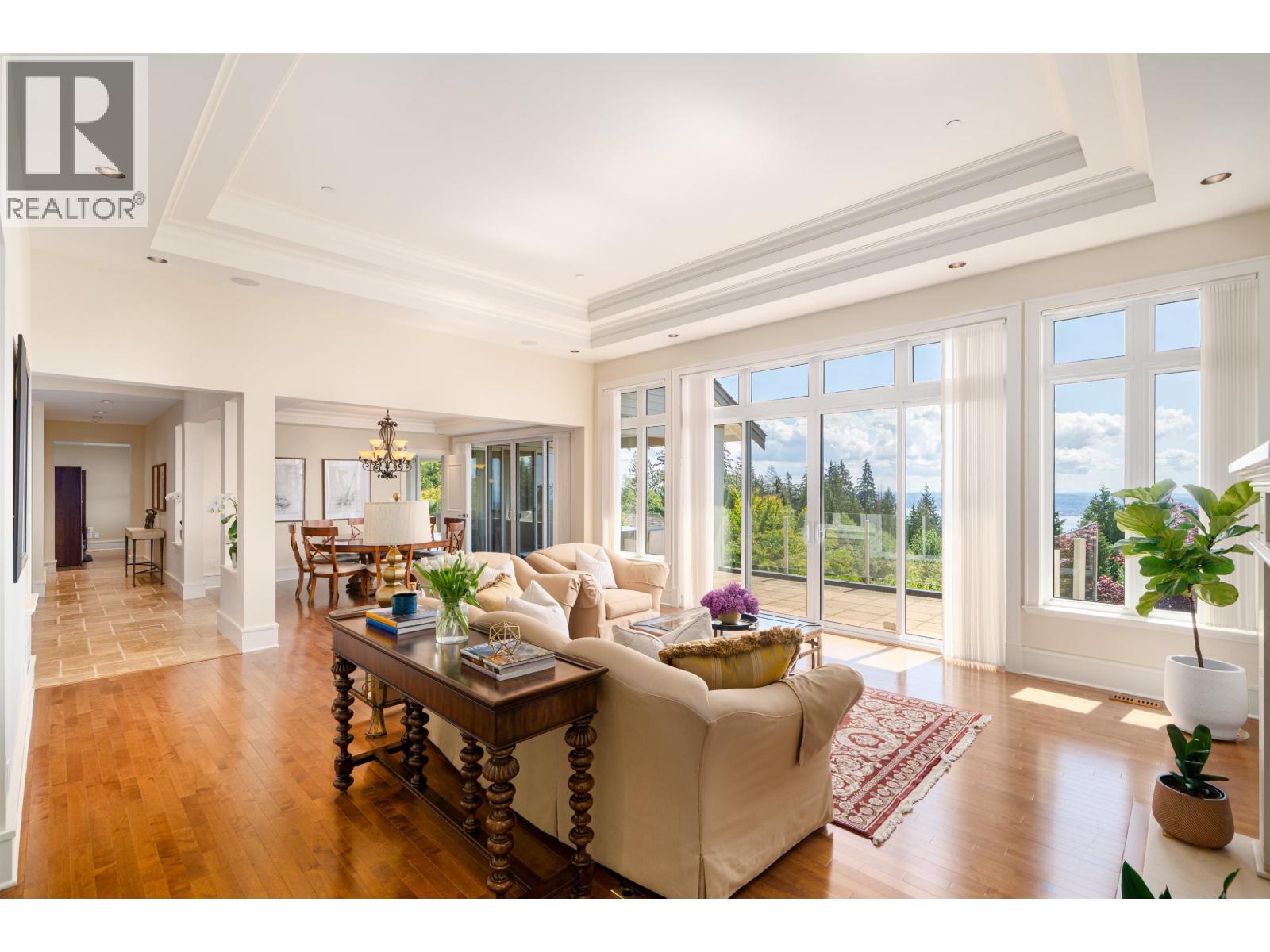 2356 Kadlec Court, West Vancouver, British Columbia  V7S 3K3 - Photo 6 - R3143728