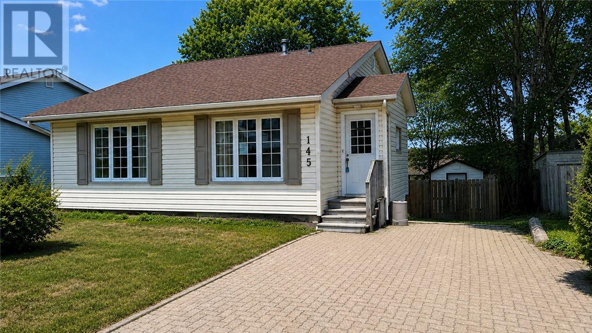 145 Axmith Avenue, Elliot Lake, Ontario