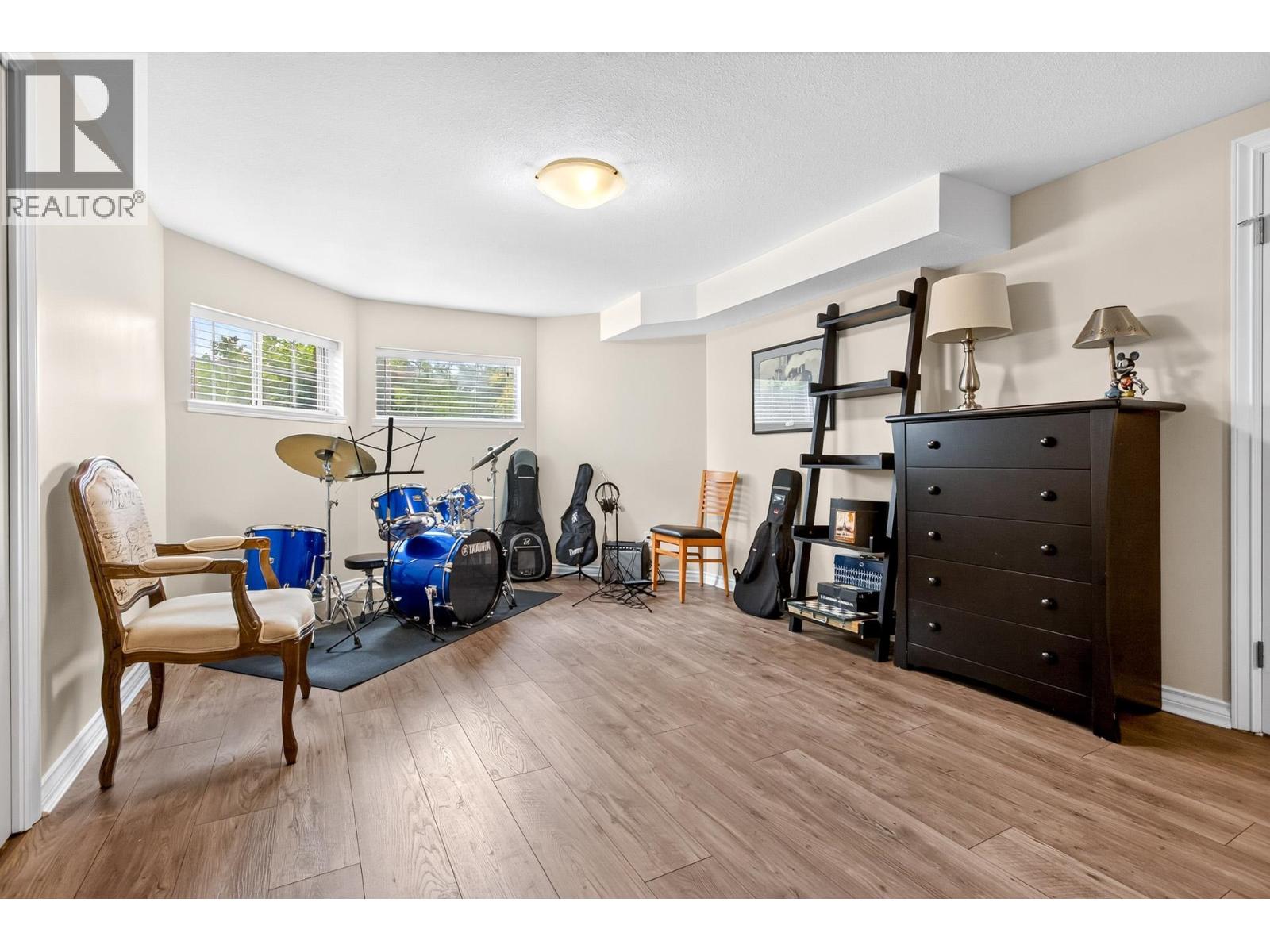 2383 Colonial Drive, Port Coquitlam, British Columbia  V3C 5J6 - Photo 34 - R3143158