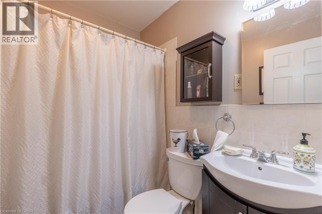 6176 Churchill Street, Niagara Falls, Ontario  L2G 2X3 - Photo 16 - 40843679