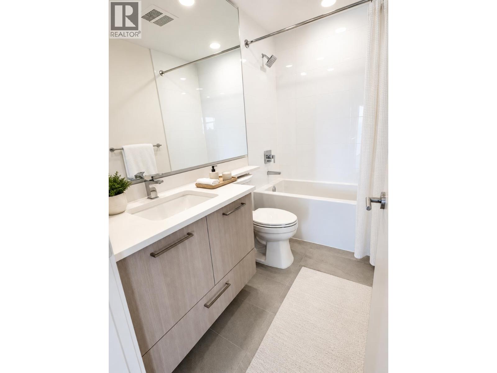 2203 518 Clarke Road, Coquitlam, British Columbia  V3J 0S7 - Photo 9 - R3142726