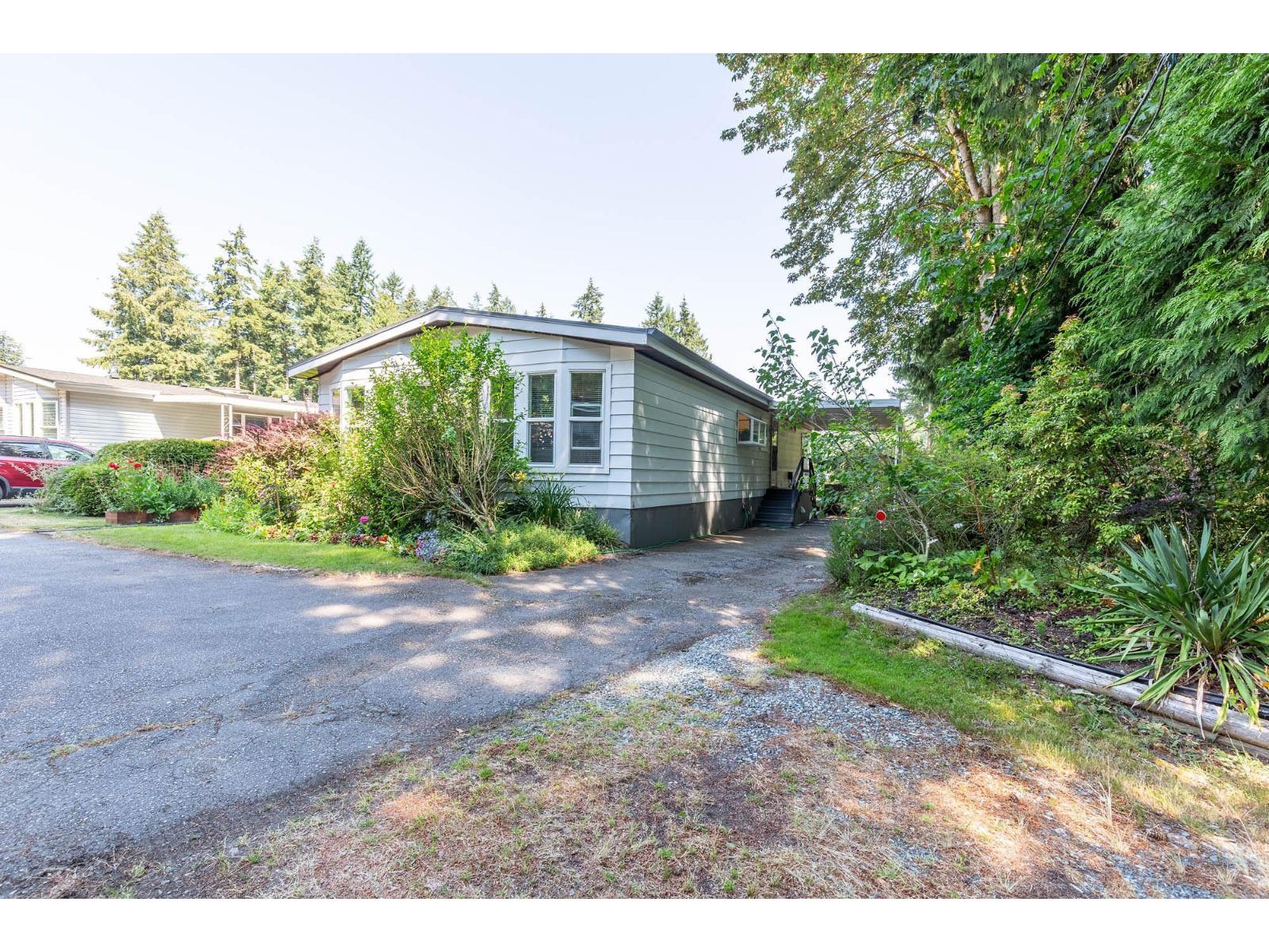 204 20071 24 Avenue, Langley, British Columbia  V2Z 2A1 - Photo 2 - R3143493