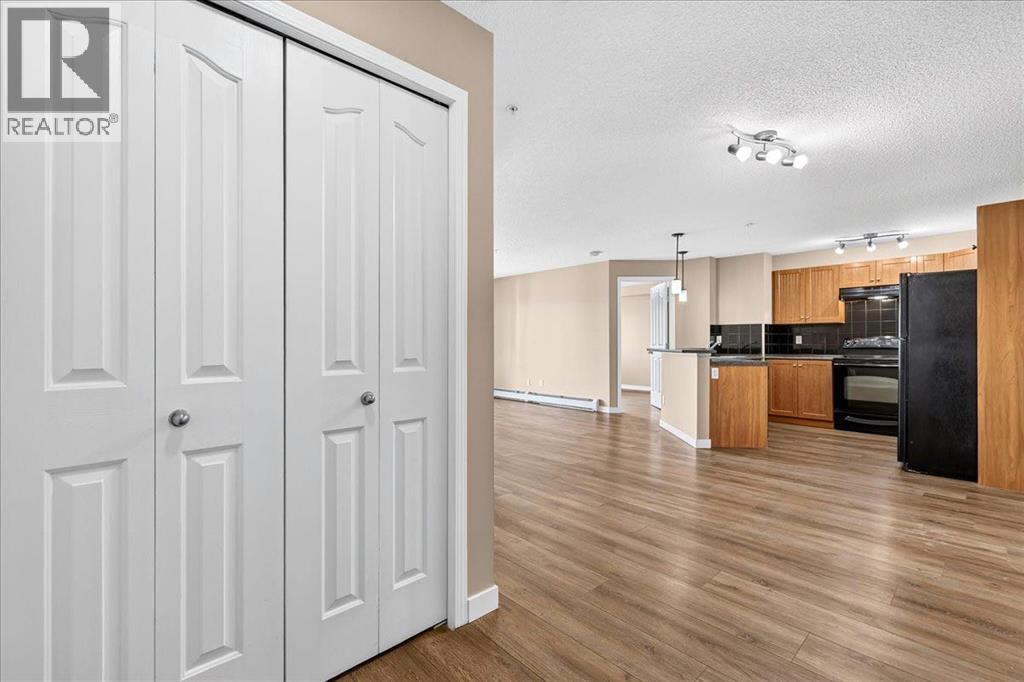 1320, 60 Panatella Street NW, Calgary, Alberta  T3K 0M1 - Photo 4 - A2324083