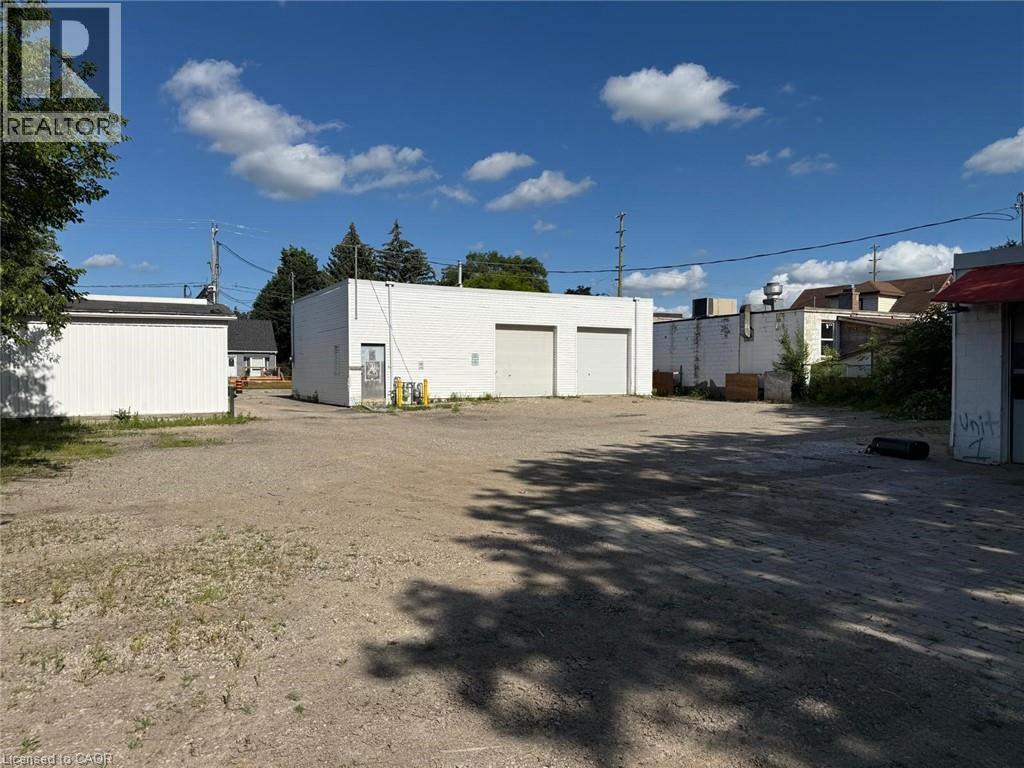 351-355 Lancaster Street W, Kitchener, Ontario N2H 4V4 - Photo 7 - 40846018