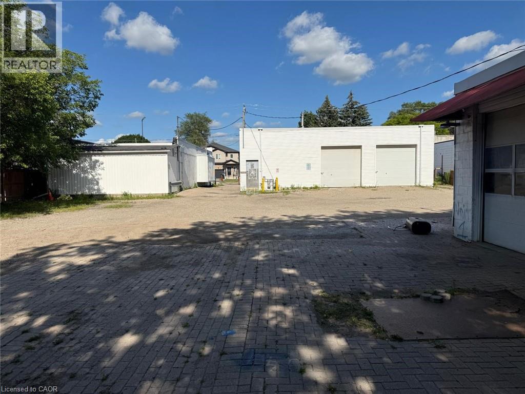351-355 Lancaster Street W, Kitchener, Ontario N2H 4V4 - Photo 8 - 40846018