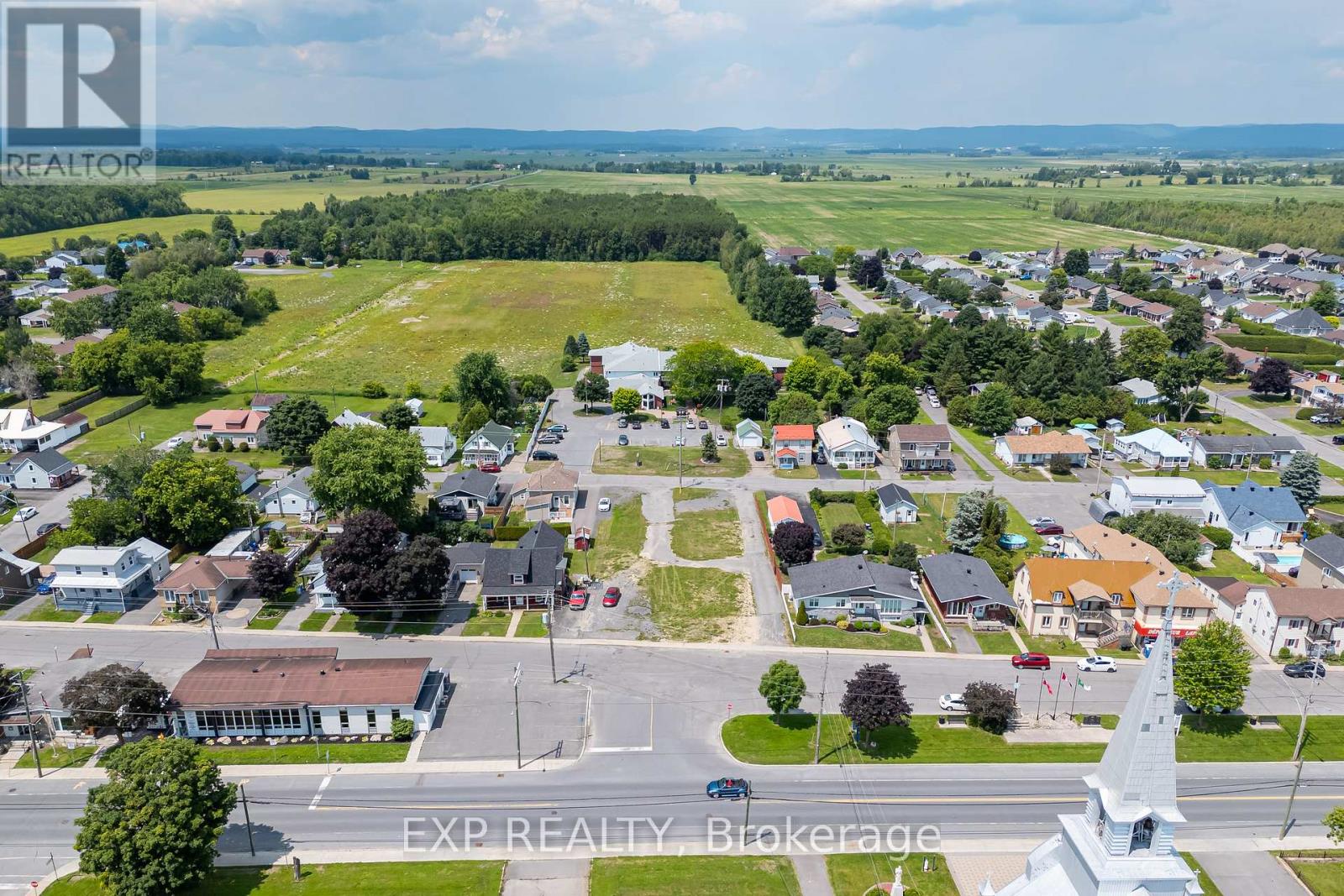 322 Telegraph Road, Alfred And Plantagenet, Ontario  K0B 1A0 - Photo 3 - X13535226