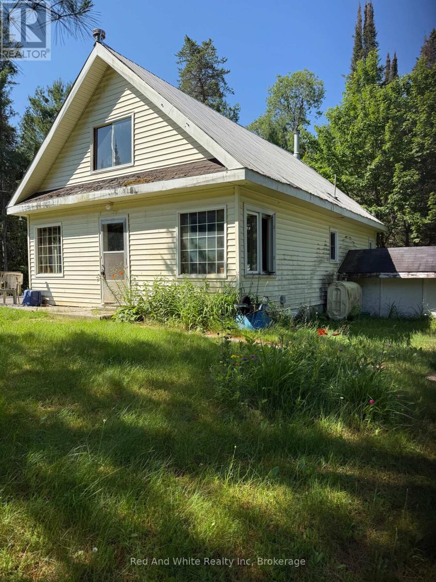 944 HWY 592 HIGHWAY N, Perry, Ontario