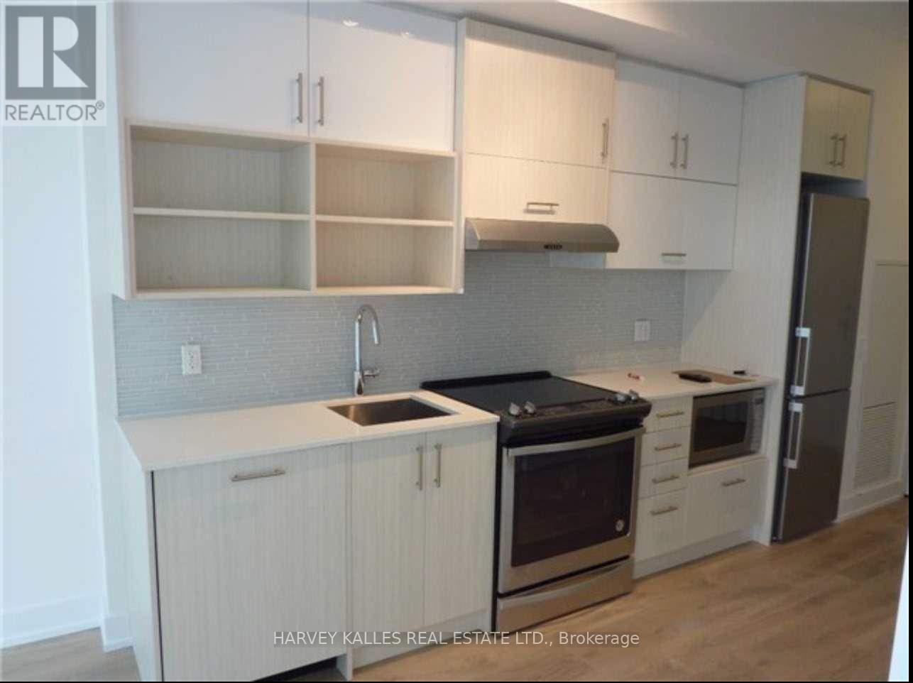 810 - 128 Fairview Mall Drive, Toronto, Ontario M2J 2Z1 - Photo 3 - C13535280