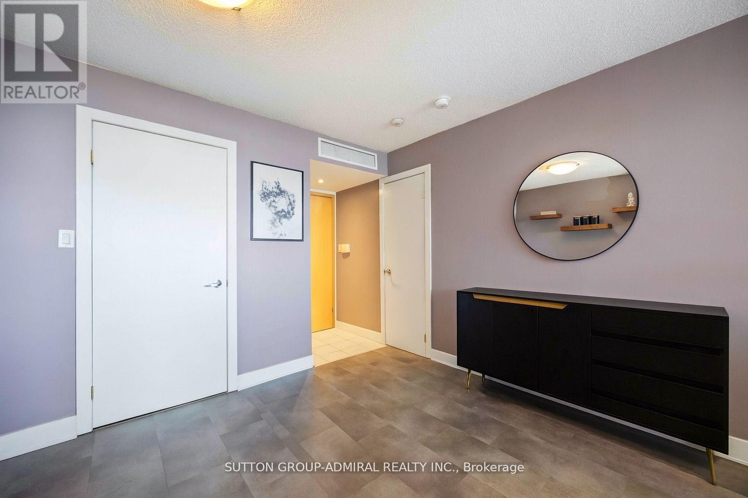 726 - 550 Queens Quay W, Toronto, Ontario M5V 3M8 - Photo 5 - C13535334